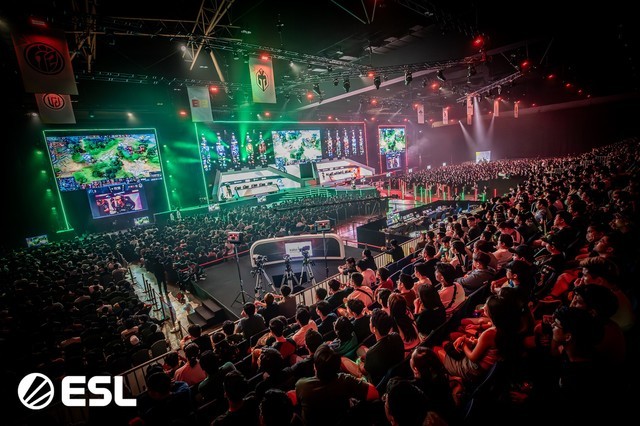 BetBoom队伍：竞技舞台上的逆袭传奇，团队精神铸就冠军之路-电竞比分网